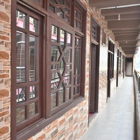 Zara Residence 1 Saidu Sharif Exterior photo
